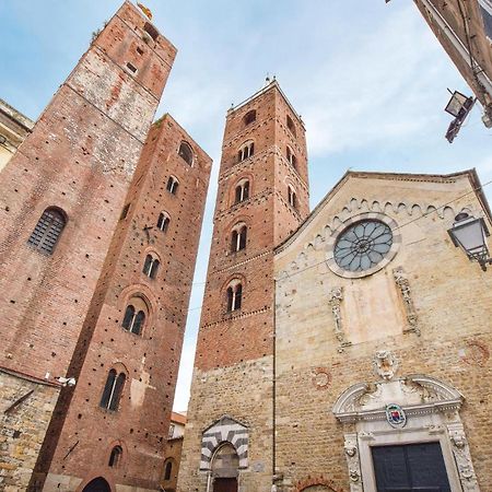 Amazing Apartment In Albenga With Wifi エクステリア 写真
