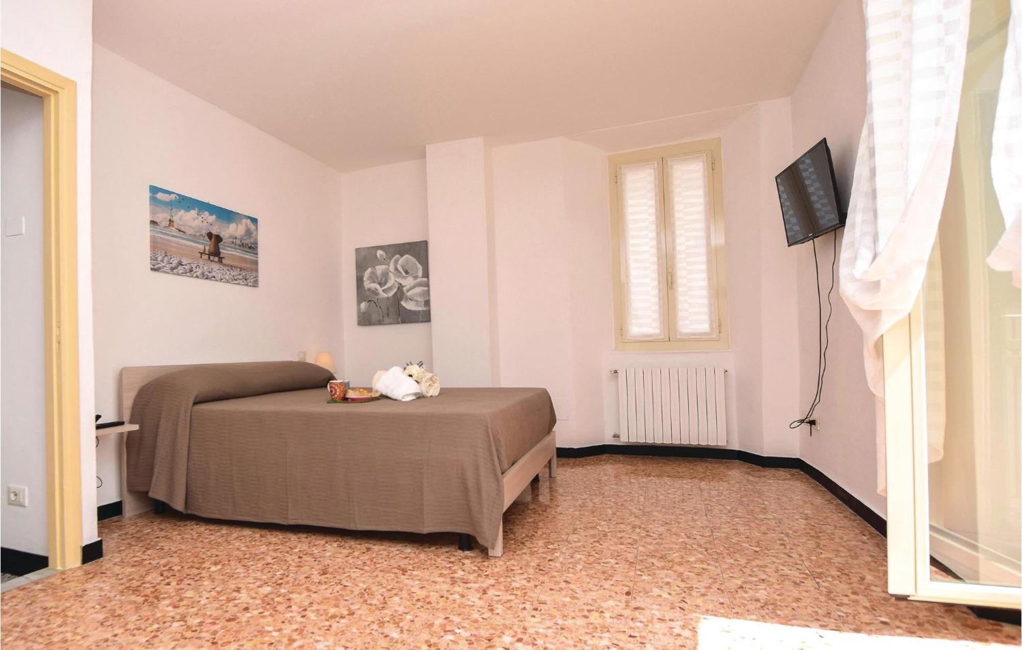 Amazing Apartment In Albenga With Wifi エクステリア 写真